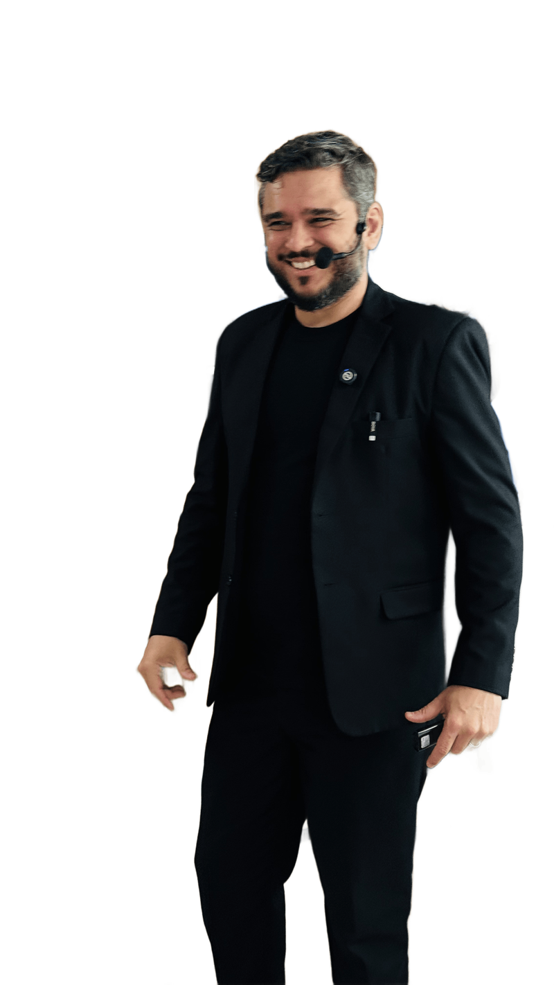 Thiago Labastie — Speakers Play